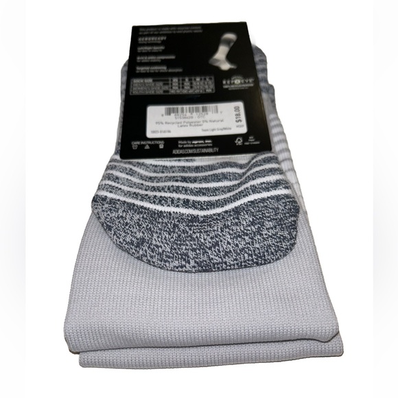 Adidas Team Speed OTC Soccer Socks 1 Pair Youth 13C-4Y Gray & White w Logo NEW! - Picture 10 of 11